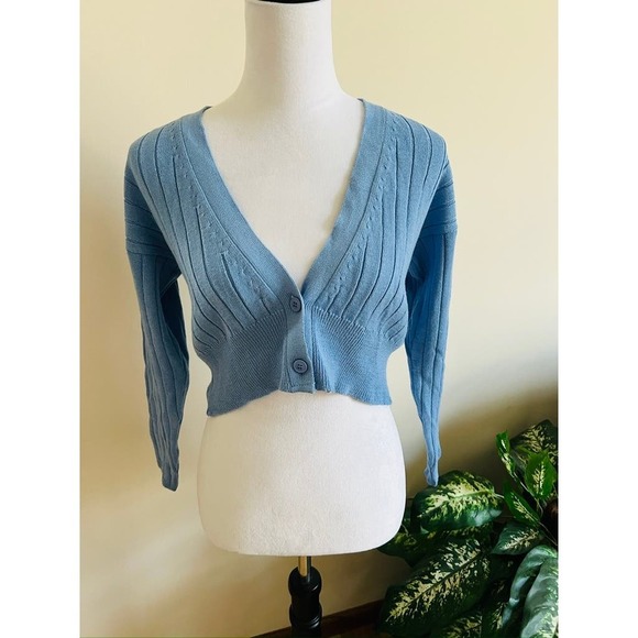Alohas Blue Cropped Sweater - Picture 1 of 5